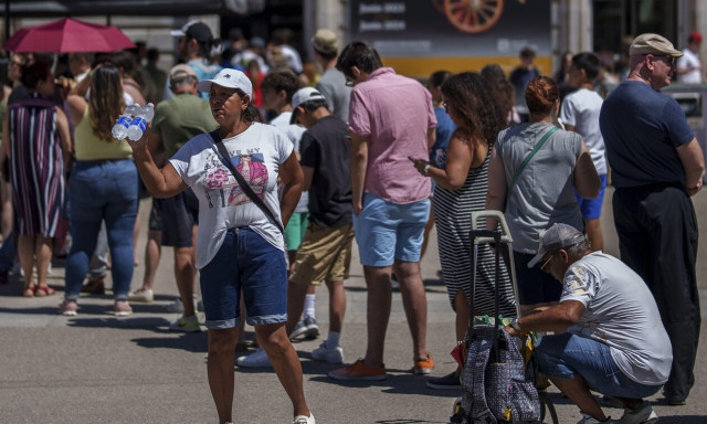 Ισπανία: «Ψήνονται» στη Βαλένθια - Τους 47 βαθμούς άγγιξε η θερμοκρασία