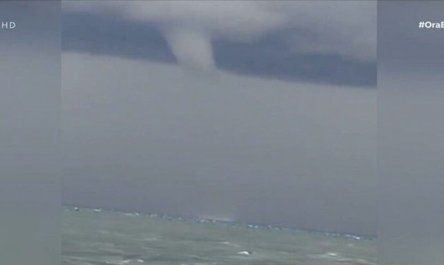 Υδροστρόβιλος «χτύπησε» τον Θερμαϊκό