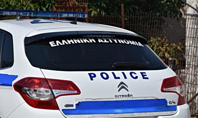 Ζεφύρι: Άγρια συμπλοκή μεταξύ ΟΠΚΕ και Ρομά - Ο ένας είχε κλεμμένο όπλο αστυνομικού