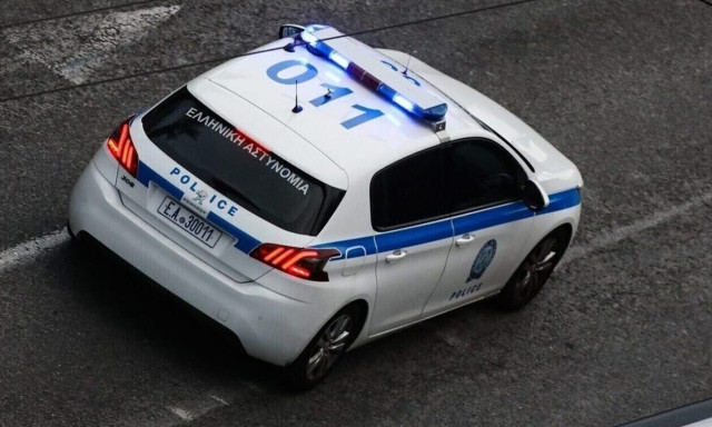 Θεσσαλονίκη: 40χρονη μπήκε σε νοσηλευτικό ίδρυμα και άρπαξε τα κινητά τηλέφωνα από τους ασθενείς