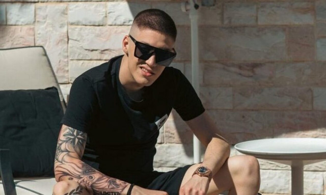 Το σπίτι-παλάτι που μένει ο Trannos διαθέτει τη μεγαλύτερη πισίνα που έχεις δει