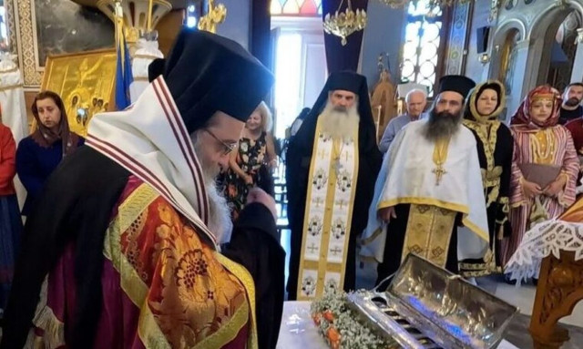 Στη Χίο το ιερό λείψανο του Μεγάλου Βασιλείου
