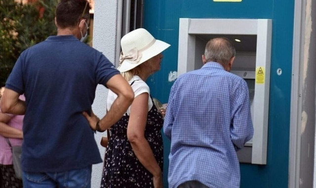 Πώς θα χορηγούνται συντάξεις σε όσους έχουν χρέη