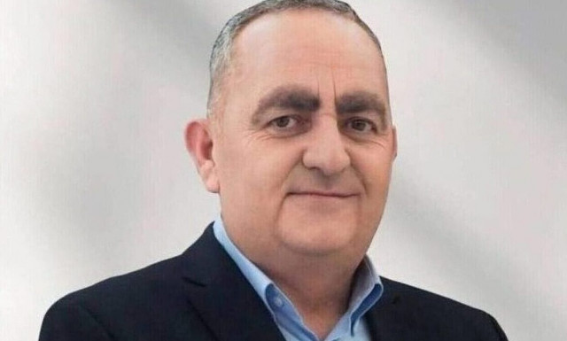 Κλίμα τρομοκρατίας στη συγκέντρωση για τον Φρέντι Μπελέρη στη Χειμάρρα