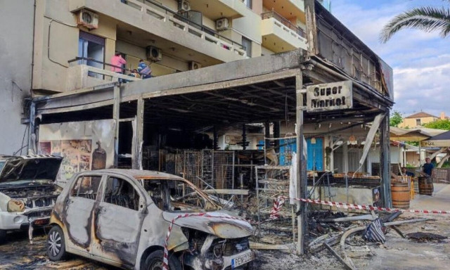 Ρέθυμνο: Ανήλικος εμπρηστής έκαψε σούπερ μάρκετ - Αναζητούνται και οι τρεις συνεργοί του