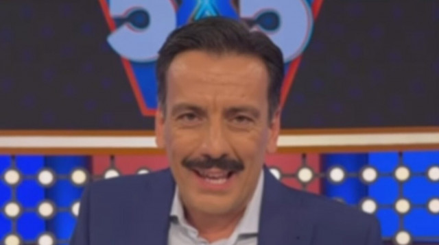 Το πρώτο τρέιλερ του «5Χ5» με τον Θάνο Κιούση – Αποχωρίζεται την περσόνα του