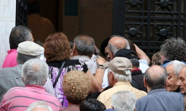 Αυξημένη ασφαλιστική εισφορά για εργαζόμενους συνταξιούχους