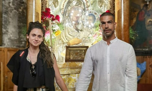 Νίκος Αναδιώτης: Στην Ιερουσαλήμ με τη σύζυγό του ο ηθοποιός