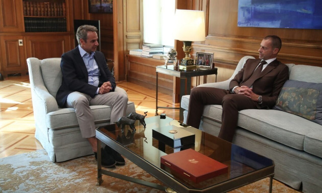 Συνάντηση Μητσοτάκη με Τσέφεριν: Ποιοι ιδιοκτήτες ΠΑΕ θα πάνε στο Μέγαρο Μαξίμου