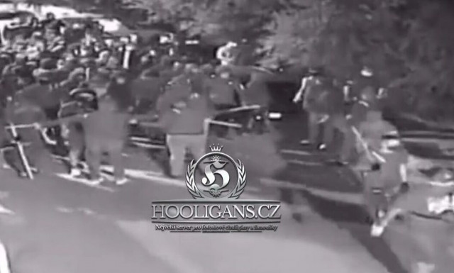 Νέα Φιλαδέλφεια: Πώς κινήθηκαν οι ορδές των χούλιγκαν - Οι «στρατηγοί» και η στρατιωτική στοίχιση