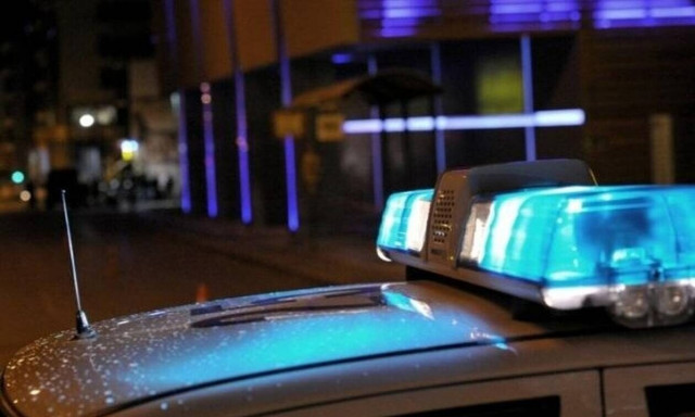 Αίγιο: Έριξαν μολότοφ σε είσοδο πολυκατοικίας