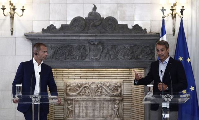 Μητσοτάκης: Ανοικτό το ενδεχόμενο αποκλεισμού των ελληνικών ομάδων από ευρωπαϊκές διοργανώσεις