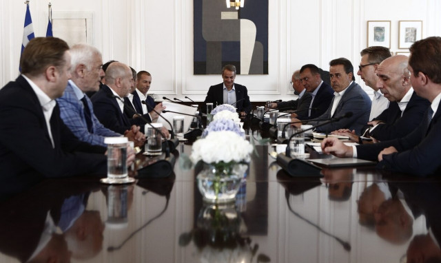 Κυριάκος Μητσοτάκης: Ξεκίνησε η σύσκεψη με τους Big-4 στο Μαξίμου