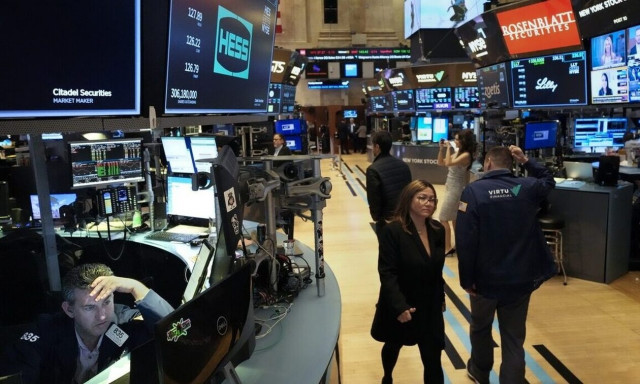 Η ύφεση χτυπά τους λάτρεις της δημοσιονομικής πειθαρχίας - Δεν τα κατάφερε ούτε η Ολλανδία