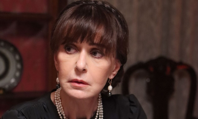 Οι Πανθέοι: Η Κάτια Δανδουλάκη στον πιο ξεχωριστό ρόλο της καριέρας της