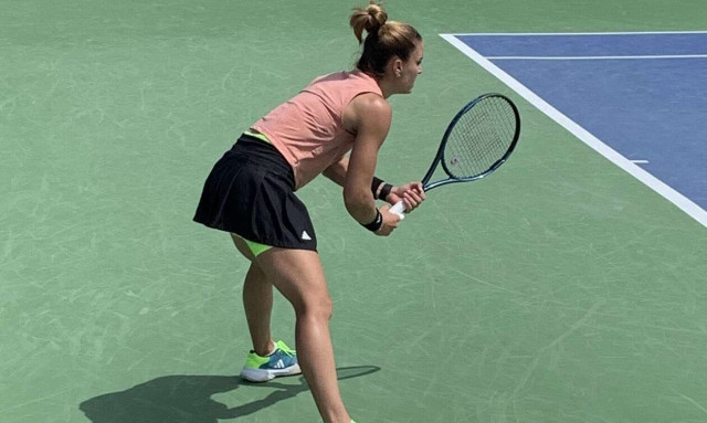 Stop της Μούχοβα, απέκλεισε τη Σάκκαρη