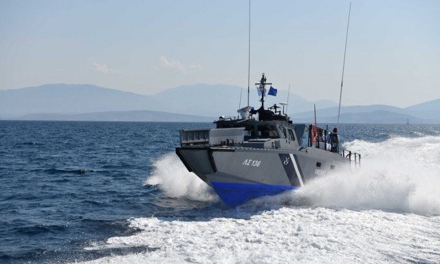 Μυτιλήνη: Διάσωση 11 μεταναστών στην Αγριελιά - Βίντεο από την επιχείρηση του Λιμενικού