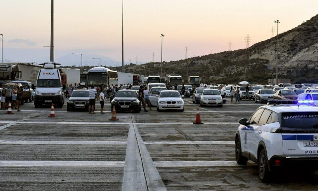 Μπαλάσκας για βυτιοφόρο: Η ΕΛΑΣ δεν γνώριζε για τη «βόμβα» - Είχε ξαναγίνει πριν από 20 χρόνια