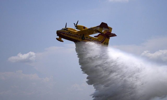 O Καναδάς φλέγεται: Πάνω από 1000 ενεργές πυρκαγιές - Εκκενώνονται ολόκληρες περιοχές