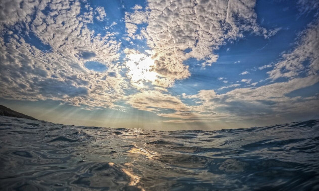 Καιρός - Γιαννόπουλος: Παρατεταμένη ζέστη με μελτέμια - Πού μπορεί να δούμε μέχρι και 40 βαθμούς