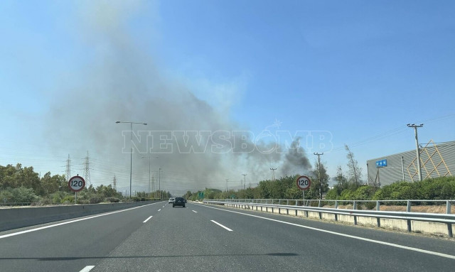 Φωτιά τώρα στον Ασπρόπυργο
