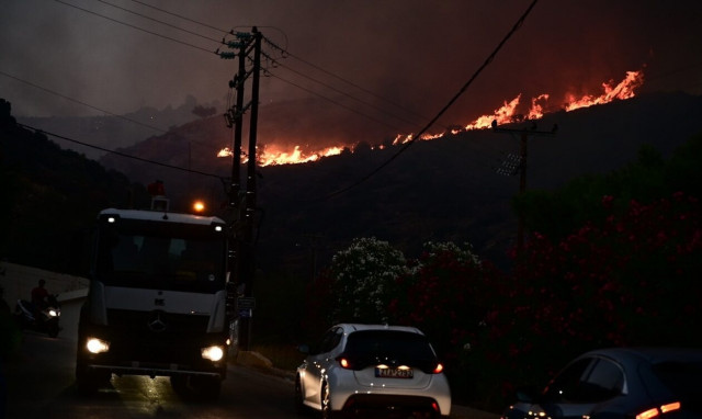 Φωτιά στην Πάρνηθα: Νέες κυκλοφοριακές ρυθμίσεις στη περιοχή της Φυλής