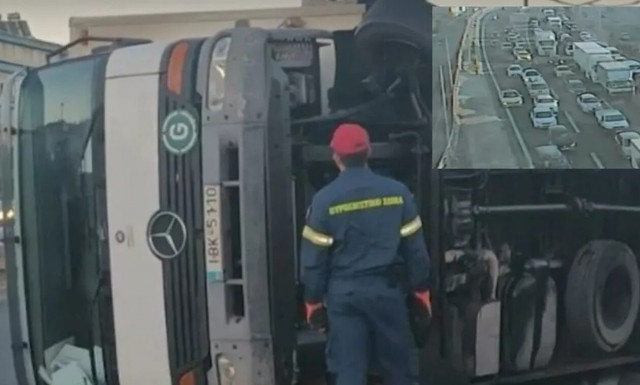 Κίνηση τώρα: Τροχαίο με ανατροπή φορτηγού στον Κηφισό – Με δυσκολία η κίνηση των οχημάτων