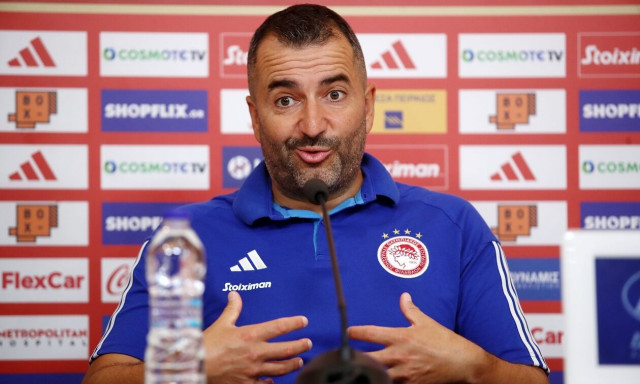 Μαρτίνεθ: «Δύναμη σε όσους παλεύουν με τη φωτιά»