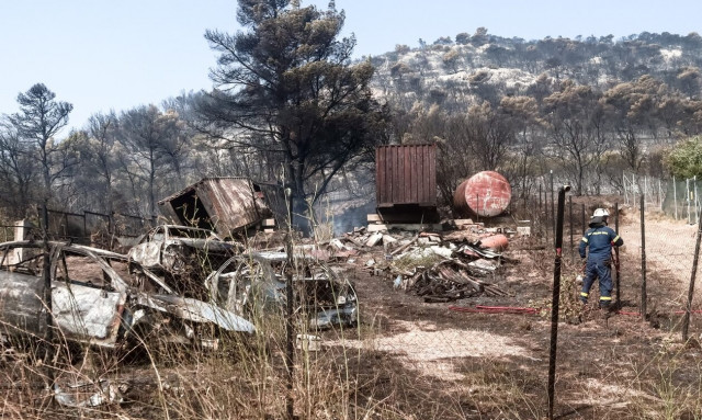 ΓΕΕΘΑ: 12.500 μέλη των Ενόπλων Δυνάμεων στη μάχη με τις φωτιές - Οι δυνάμεις ανά περιοχή