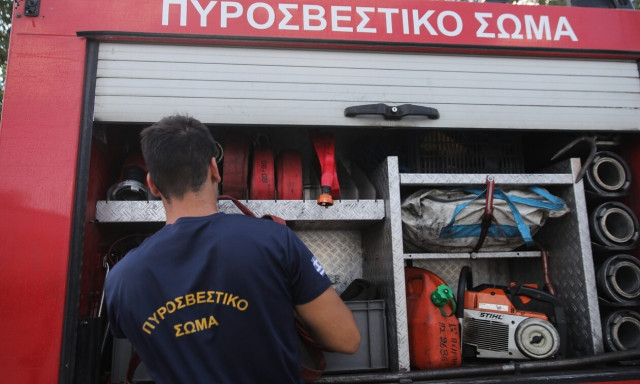 Φωτιά στην Πτολεμαΐδα: Καίγεται πευκοδάσος - Συναγερμός στην Πυροσβεστική