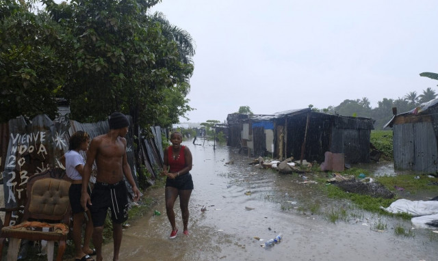 Δομινικανή Δημοκρατία: Ένας νεκρός και  ζημιές σε εκατοντάδες σπίτια από την καταιγίδα Φραγκλίνος