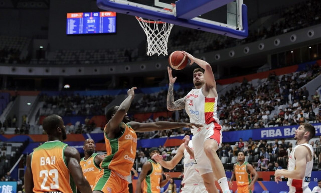 Μουντομπάσκετ 2023: Ισπανία – Ακτή Ελεφαντοστού 94-64: «Καθάρισαν» τα αδέρφια Ερνανγκόμεθ!