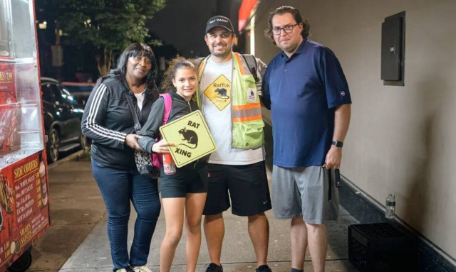 Νέα Υόρκη: Τουρίστες επισκέπτονται την πόλη για να δουν τους... αρουραίους - Viral τα βίντεο