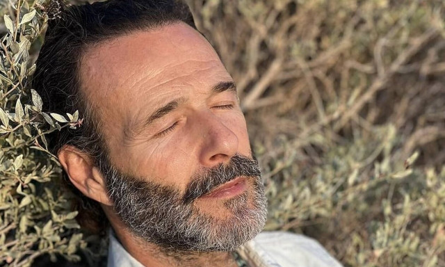 Θανάσης Ευθυμιάδης: «Εκνευρίστηκε και έσπασε ένα ξύλινο χάρακα χτυπώντας με στις παλάμες»