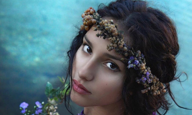 Μαρία Νεφέλη Γαζή: Ανέβηκε τα σκαλιά της εκκλησίας η πρώην σύντροφος του Άνθιμου Ανανιάδη