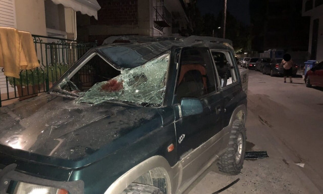 Λάρισα: Στο νοσοκομείο 63χρονος που έπεσε από το μπαλκόνι του