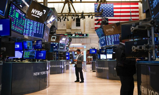 Άνοδος στη Wall Street εν αναμονή των στοιχείων για πληθωρισμό και απασχόληση