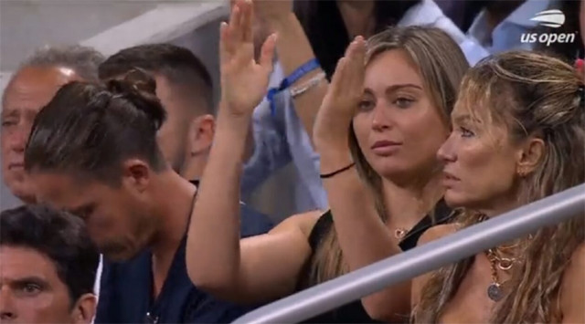 Αποθεώθηκε o Τσιτσιπάς από την Μπαντόσα και την εντυπωσιακή... πεθερά του