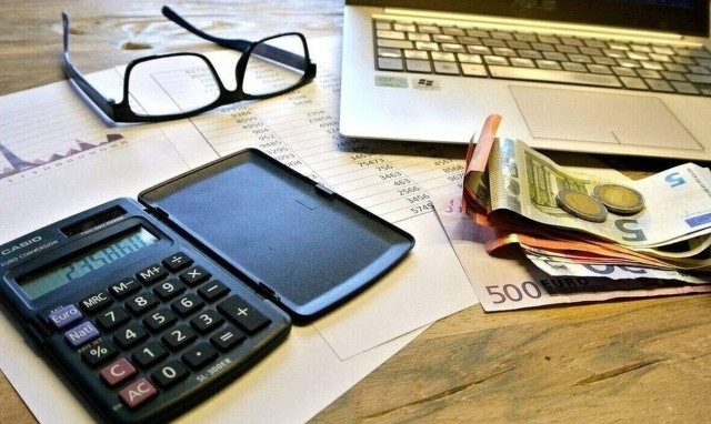 Φορολογικές δηλώσεις 2023: Ολοκληρώνεται σε 48 ώρες η υποβολή τους- Καμία νέα  παράταση