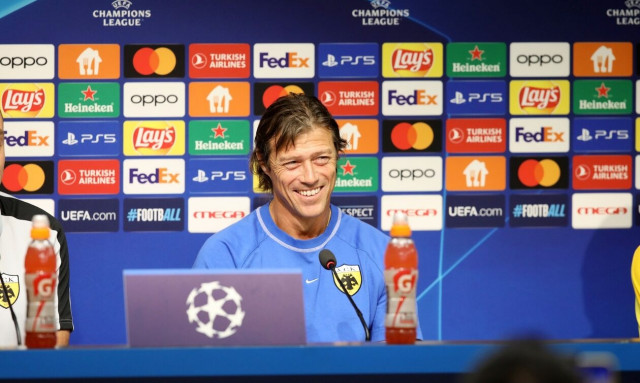 ΑΕΚ – Αντβέρπ: «Μη γίνει θρίλερ, γιατί θα πεθάνουμε από καρδιά» | Οι δηλώσεις Αλμέιδα, Γκατσίνοβιτς