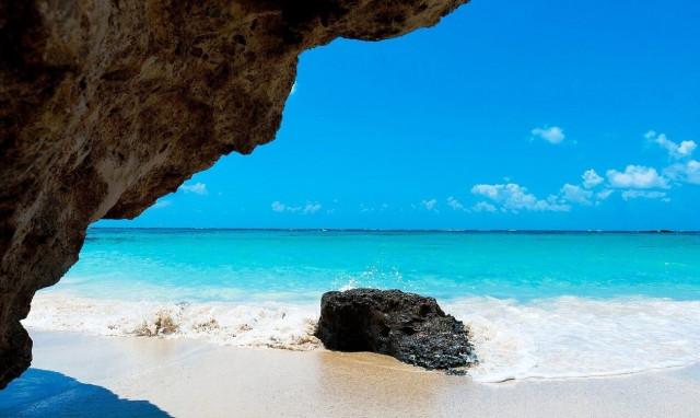 εξωτική παραλία