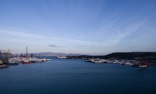 Καιρός: Μέχρι 37 βαθμούς η θερμοκρασία την Τρίτη - Πού και πότε θα σημειωθούν βροχές και καταιγίδες