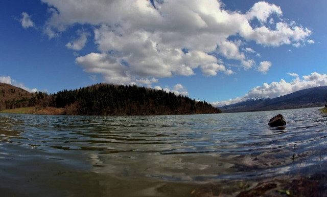 Καιρός: Άστατος την Τετάρτη με πτώση της θερμοκρασίες και τοπικές βροχές