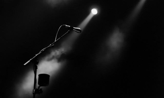 Ίδρυμα Μιχάλης Κακογιάννης: Συναυλίες στο σκοτάδι για καλό σκοπό