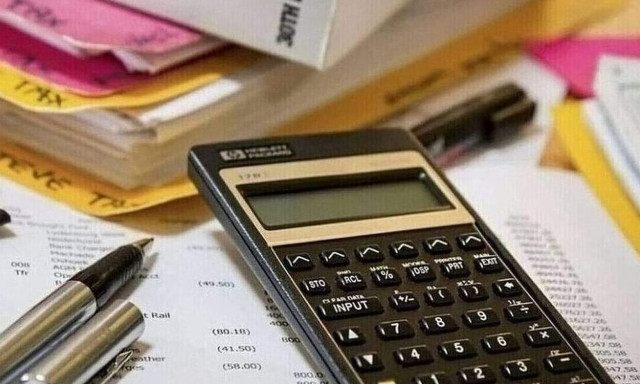 Φορολογικές δηλώσεις: Τέλος χρόνου για την υποβολή τους - Ποιοι κινδυνεύουν με πρόστιμα