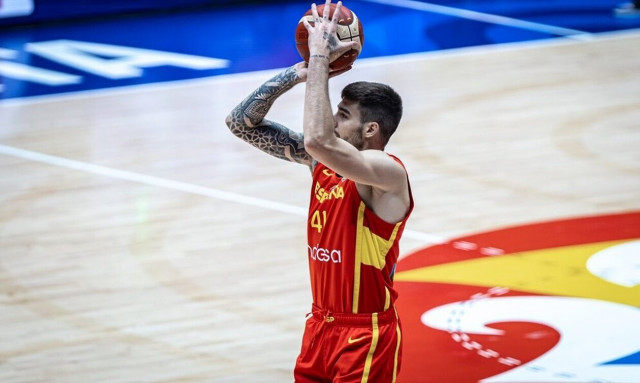 Μουντομπάσκετ, 7ος όμιλος: Νίκη δια χειρός Χουάντσο Ερνανγκόμεθ