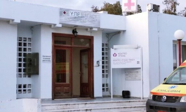 Τήνος: Πώς περιγράφουν οι αστυνομικοί τις αγωνιώδεις προσπάθειες τους να σωθεί ο τρίχρονος