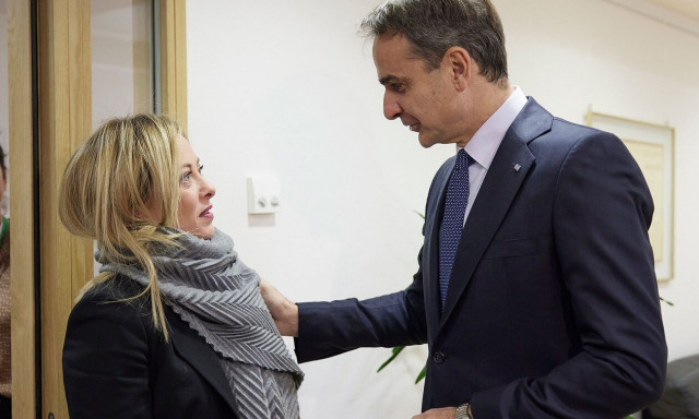 Italian PM Meloni in Athens; to have working dinner with Mitsotakis