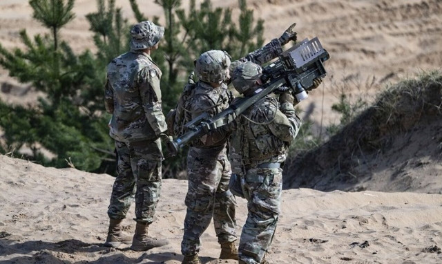 Οι ΗΠΑ στέλνουν στρατιωτική βοήθεια στην Ταϊβάν και προκαλούν την οργή της Κίνας