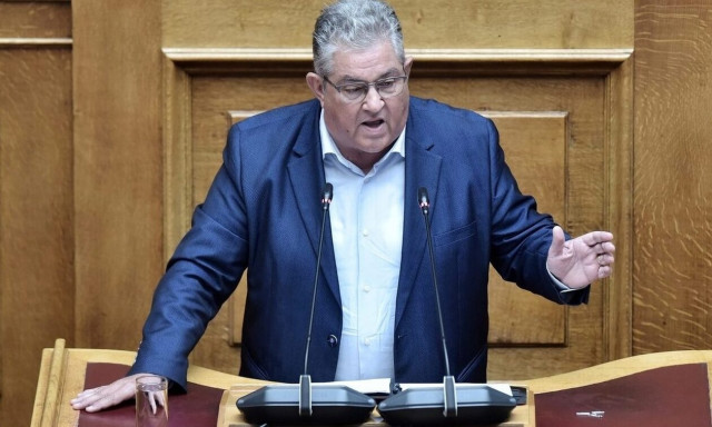 Στο νοσοκομείο εκτάκτως ο γ.γ. του ΚΚΕ, Δημήτρης Κουτσούμπας